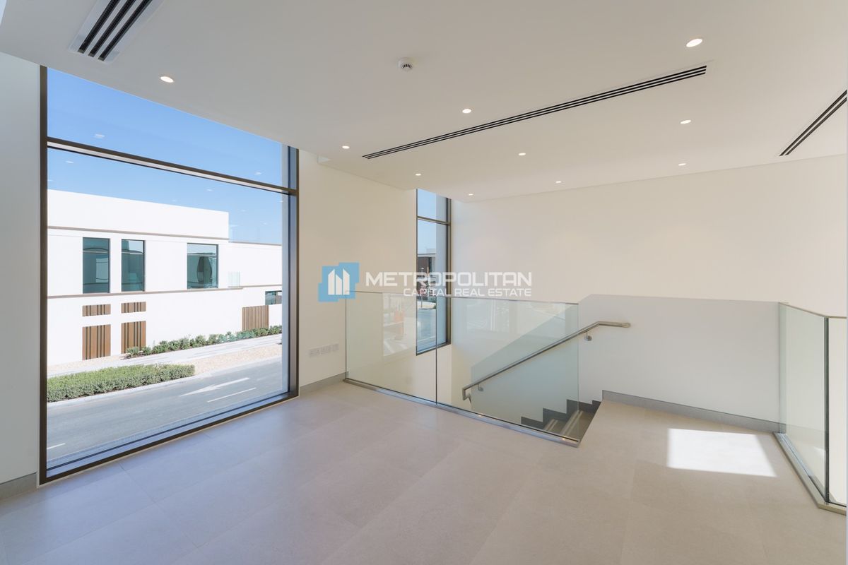 JUBAIL ISLAND | 3BR T.H | SQUARE | CORNER UNIT