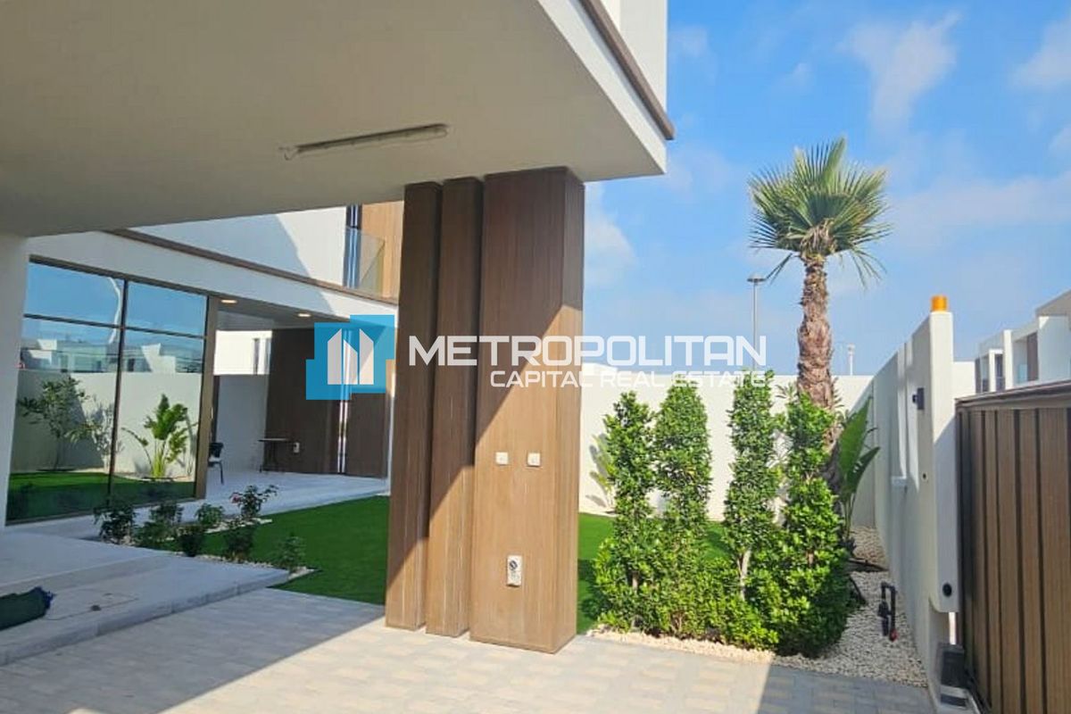 JUBAIL ISLAND | 3BR T.H | SQUARE | CORNER UNIT