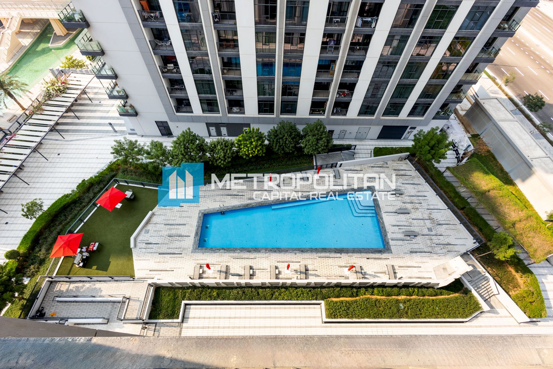 High Floor | Unfurnished 1BR+Balcony | Pool View