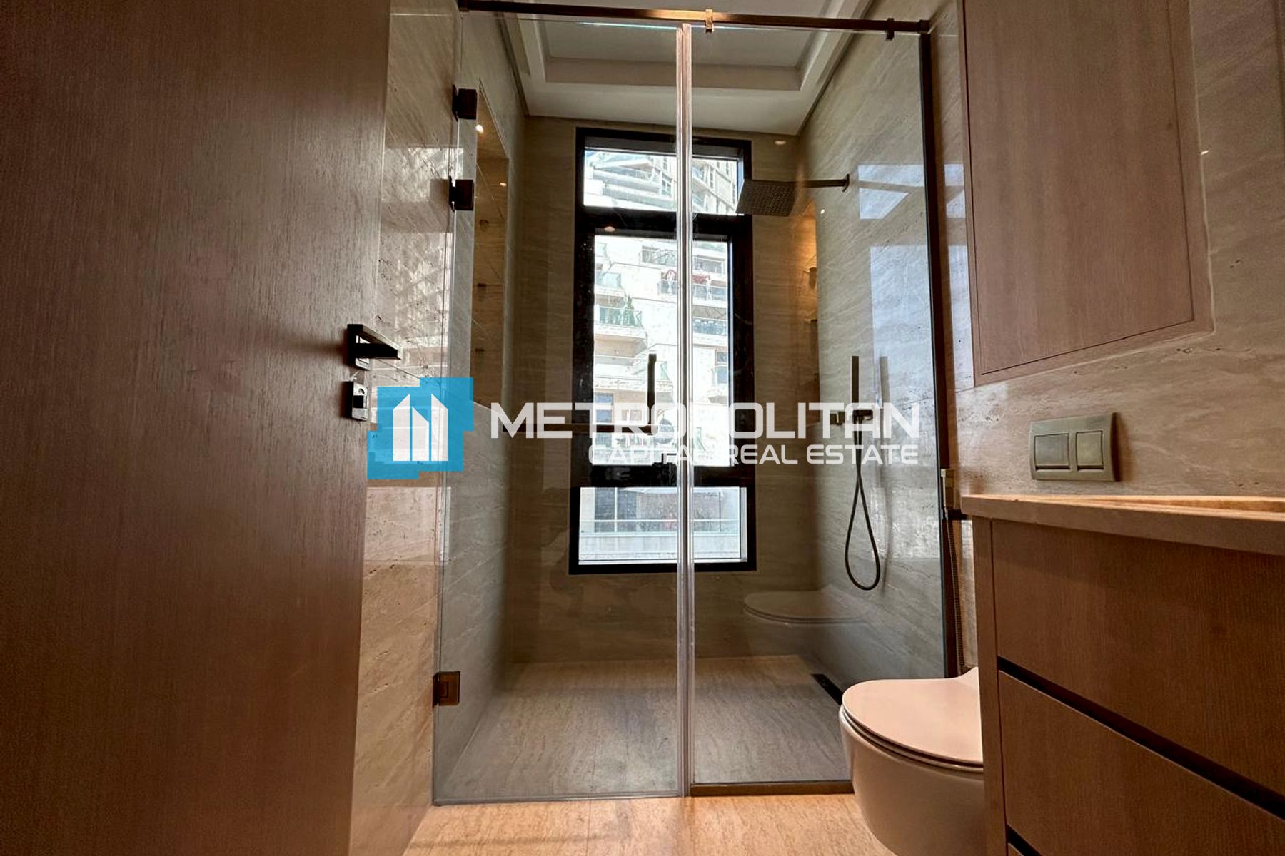 Corner 2BR+Balcony|Closed Kitchen|Laundry|Ready
