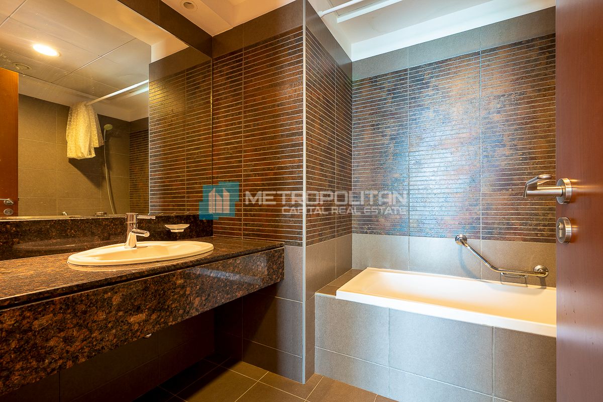 3BR With Huge Balcony | Closed Kitchen |Prime Area