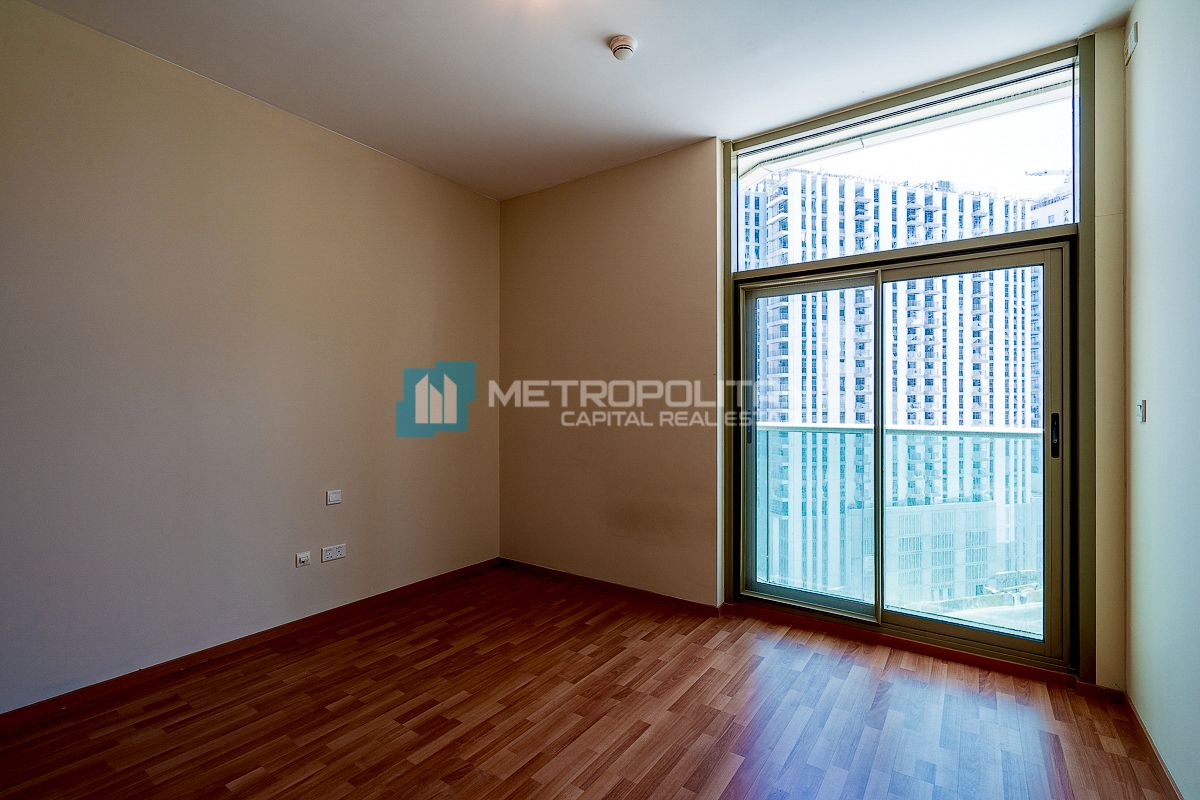 3BR With Huge Balcony | Closed Kitchen |Prime Area