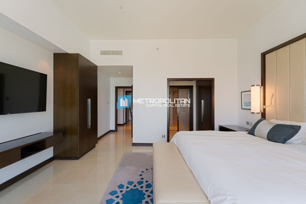 Sea View | Furnished 2BR | Storage | Beach Access