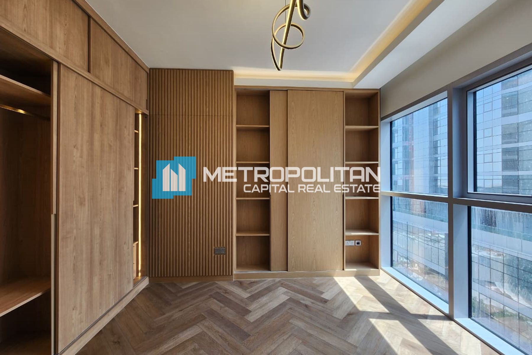 3BR+M w/ Balcony | Unique Layout | Fully Upgraded
