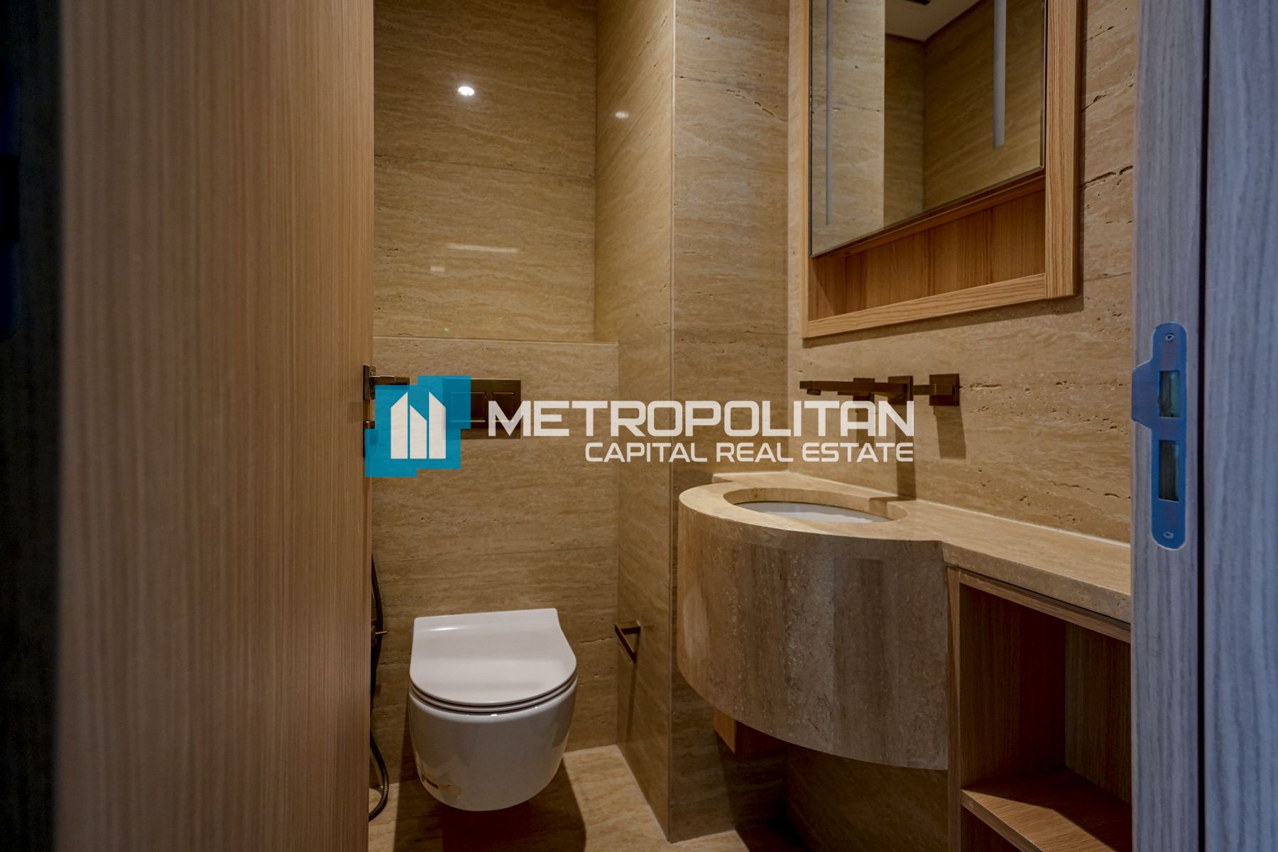Corner 2BR | Partial Sea View | Furnished Kitchen