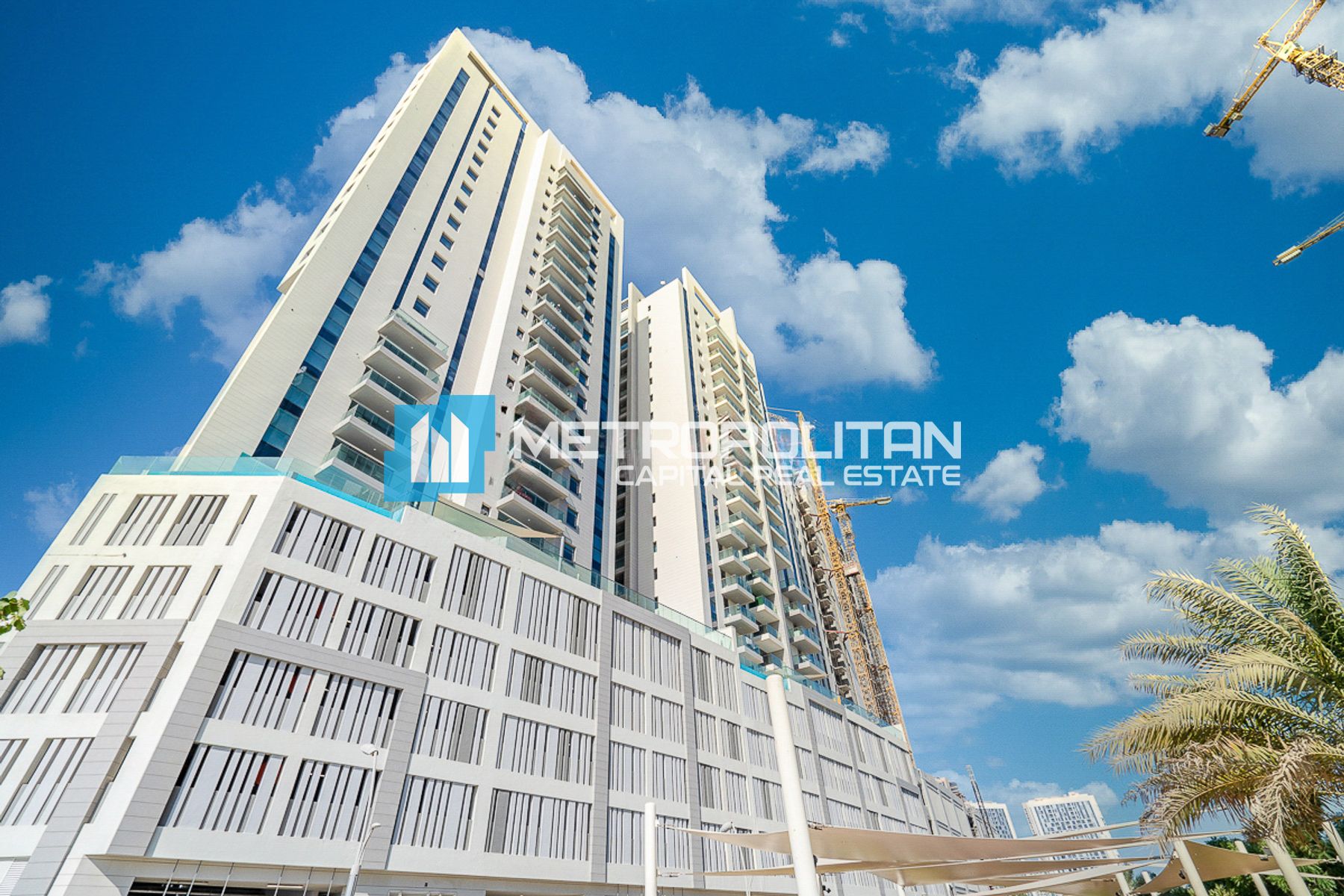 Sea View | High Floor 2BR+Laundry | Great Location