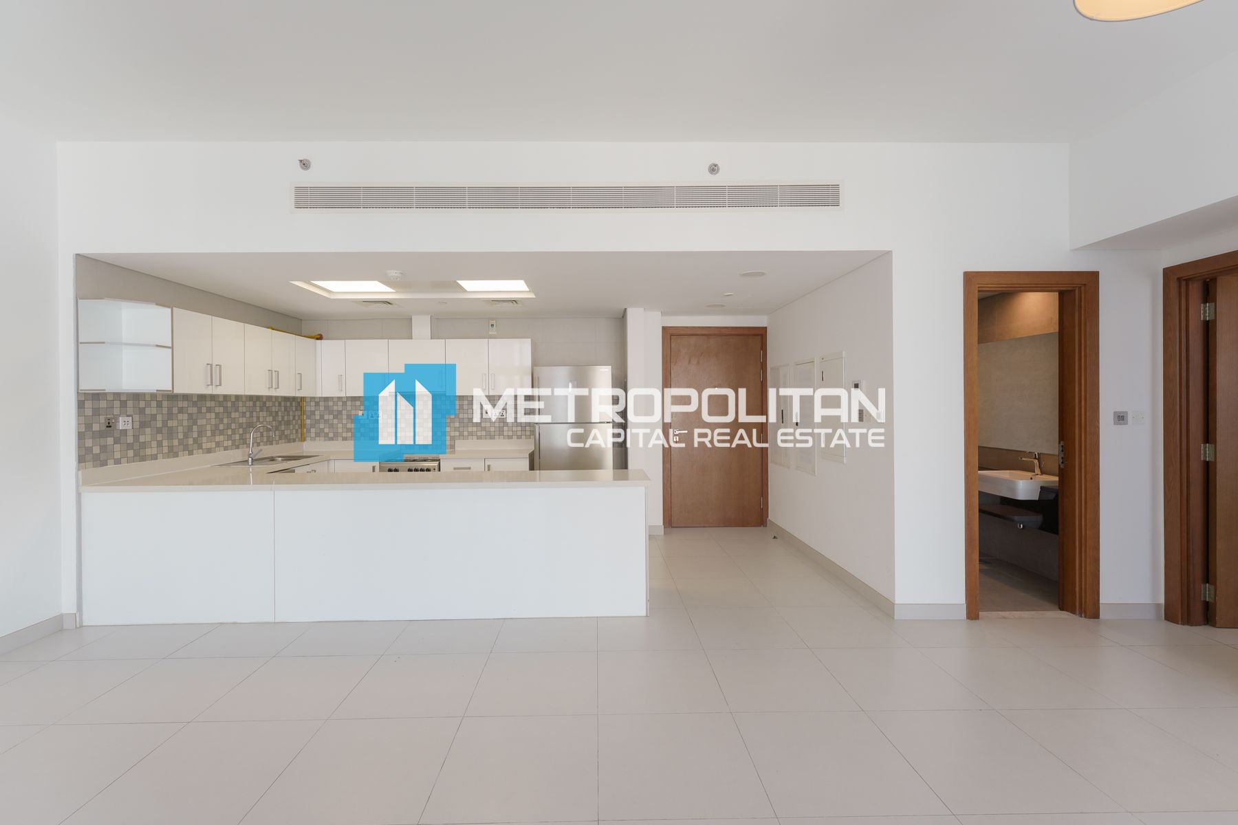 Sea View | High Floor 2BR+Laundry | Great Location