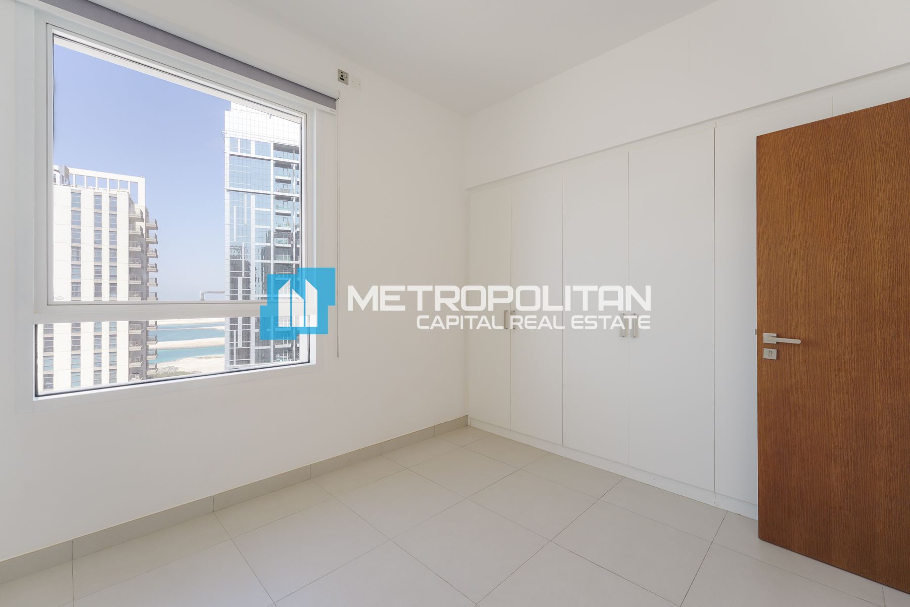 Sea View | High Floor 2BR+Laundry | Great Location