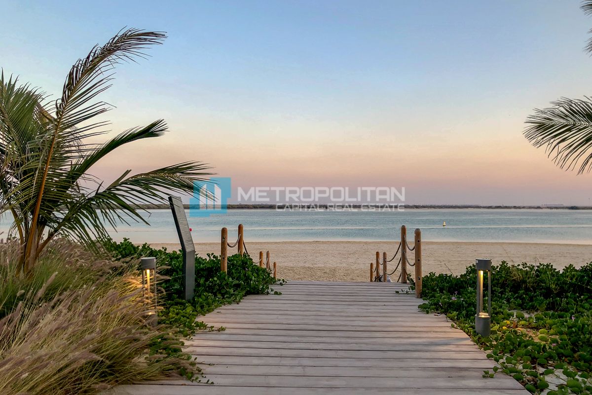 Single Row |End Villa |Private Pool |Drivers Room