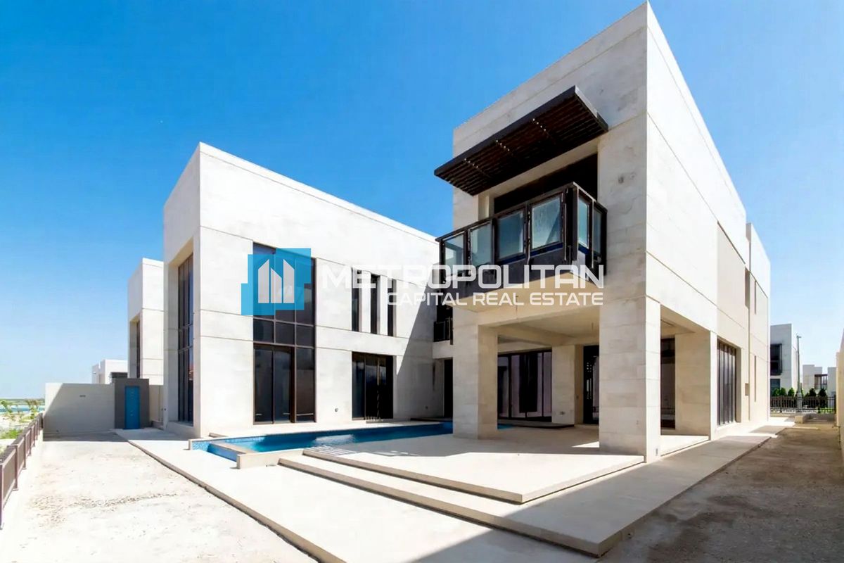 6BR Villa for Sale in HIDD Al Saadiyat, Saadiyat Island - MCS-42081