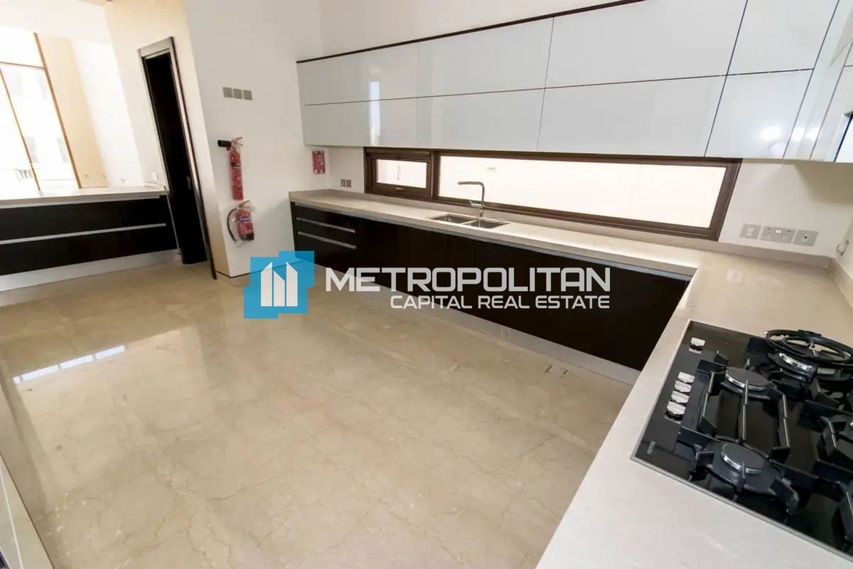 Single Row |End Villa |Private Pool |Drivers Room