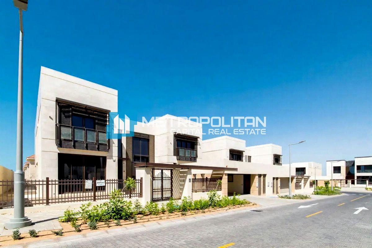 Single Row |End Villa |Private Pool |Drivers Room