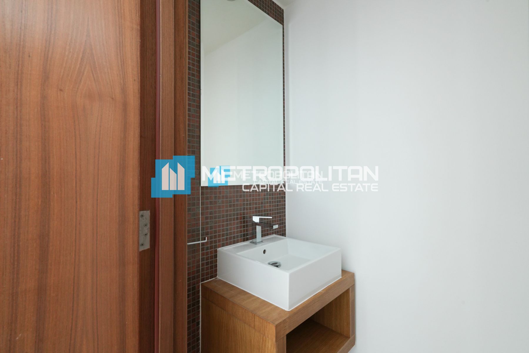 Waterfront Community |2BR w/ Garden View | Balcony