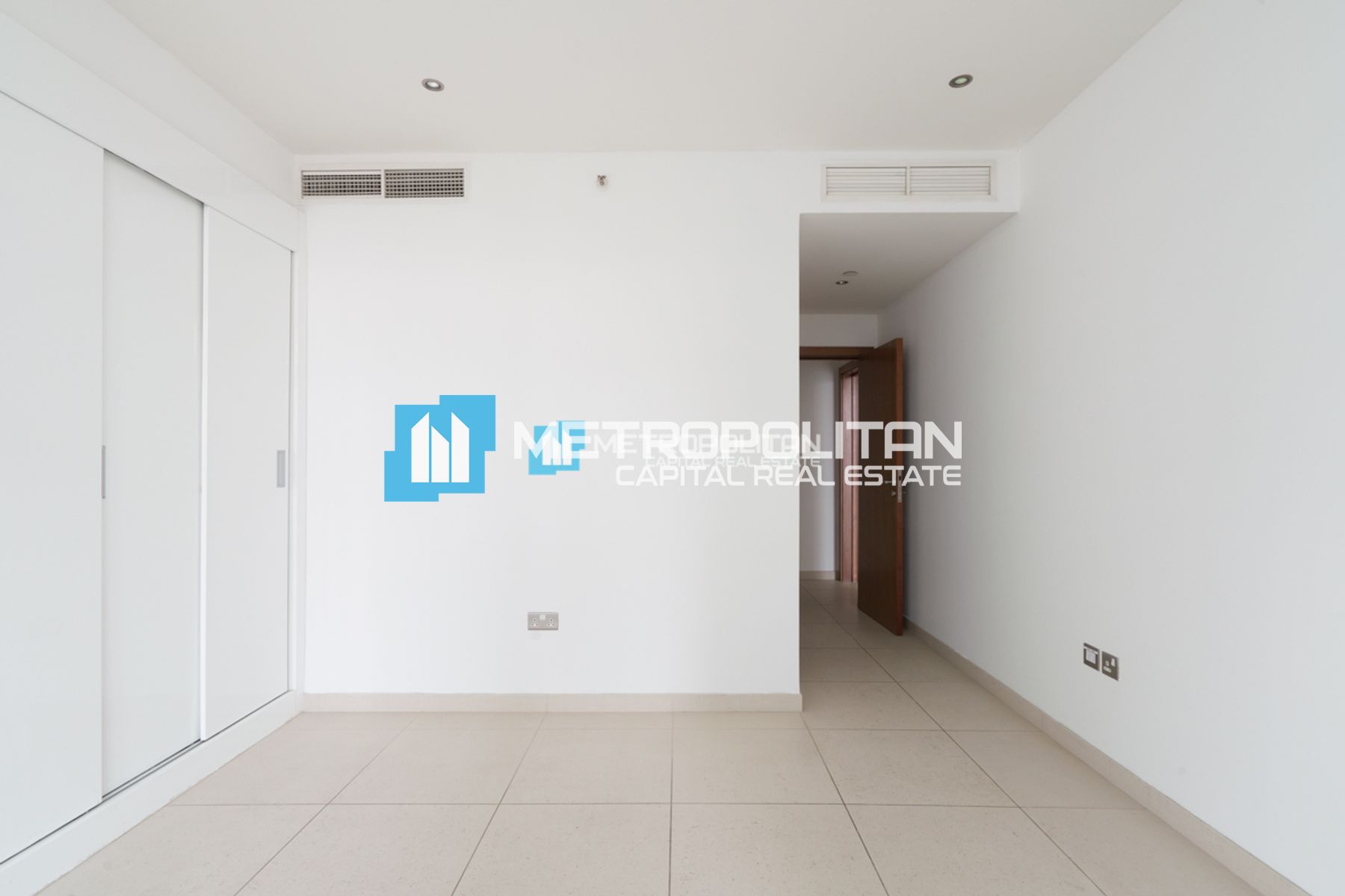 Waterfront Community |2BR w/ Garden View | Balcony