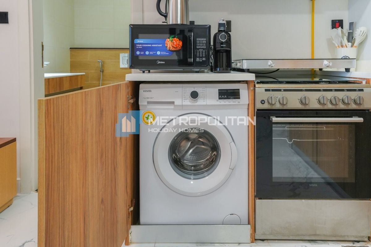 High Floor 1BR Junior | Full Canal View |Furnished