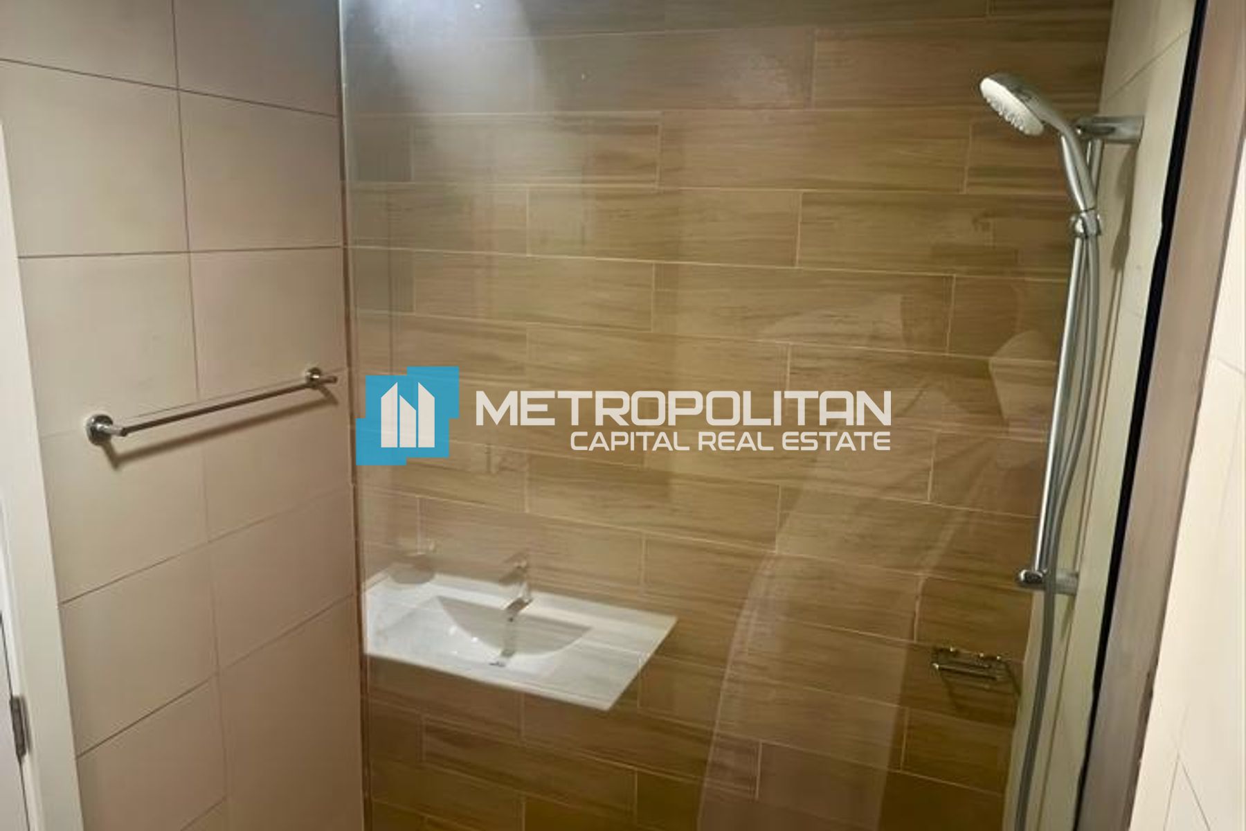 Furnished 1BR Junior+Balcony|Canal View| Air BandB