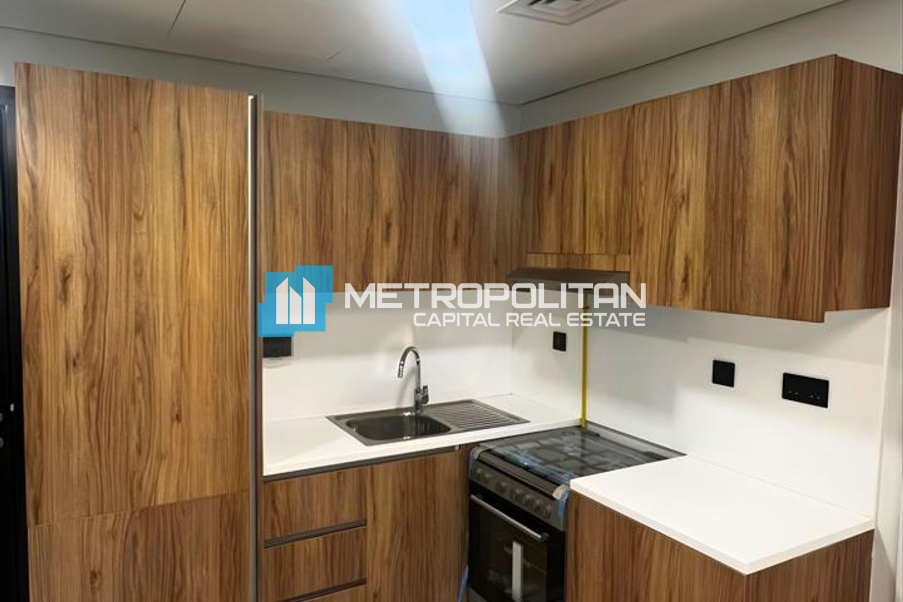 Furnished 1BR Junior+Balcony|Canal View| Air BandB