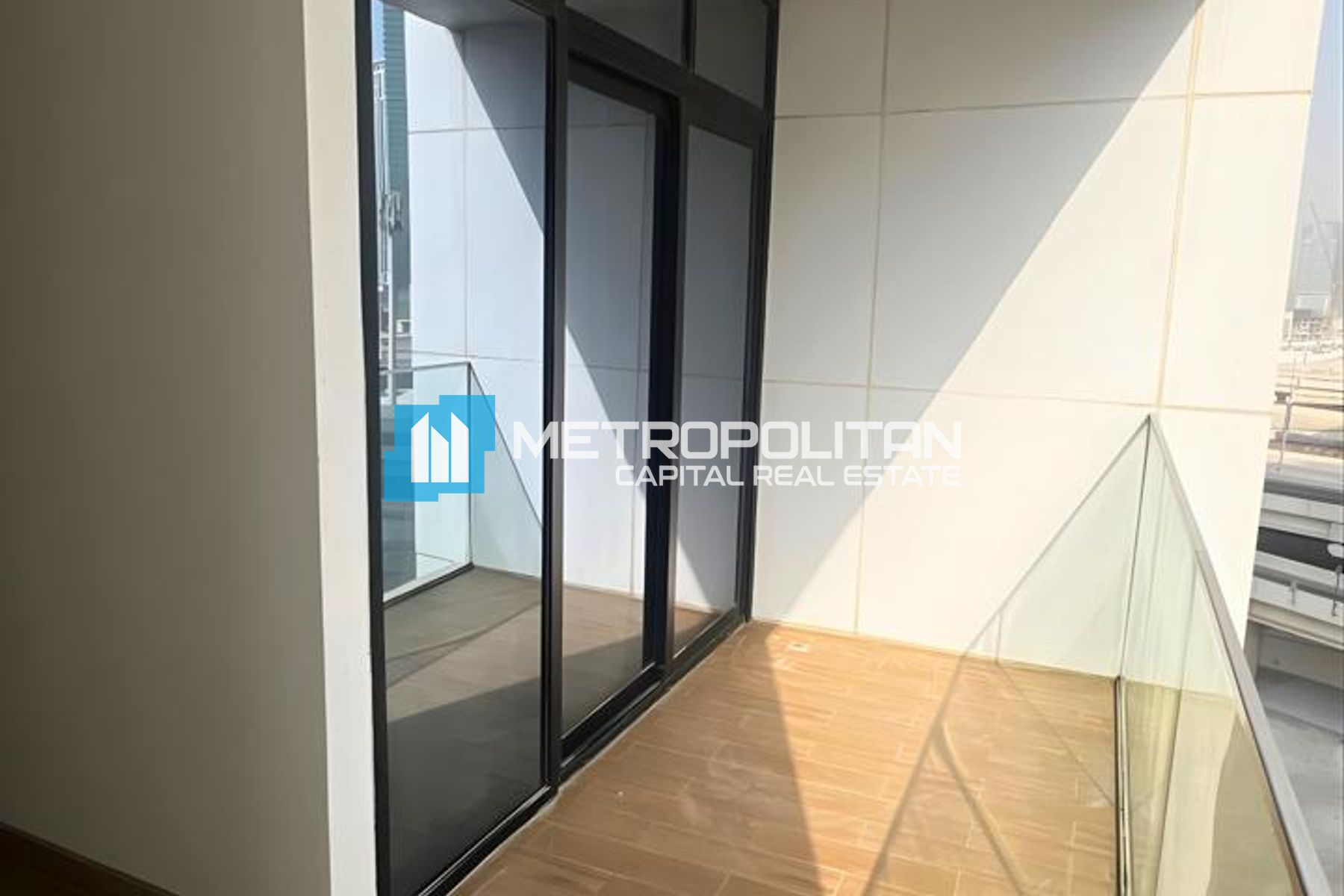 Furnished 1BR Junior+Balcony|Canal View| Air BandB