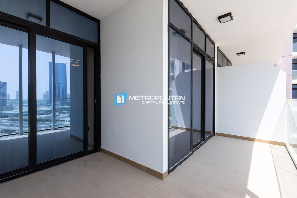 Furnished Unit | Pool View | 1 Bedroom Junior