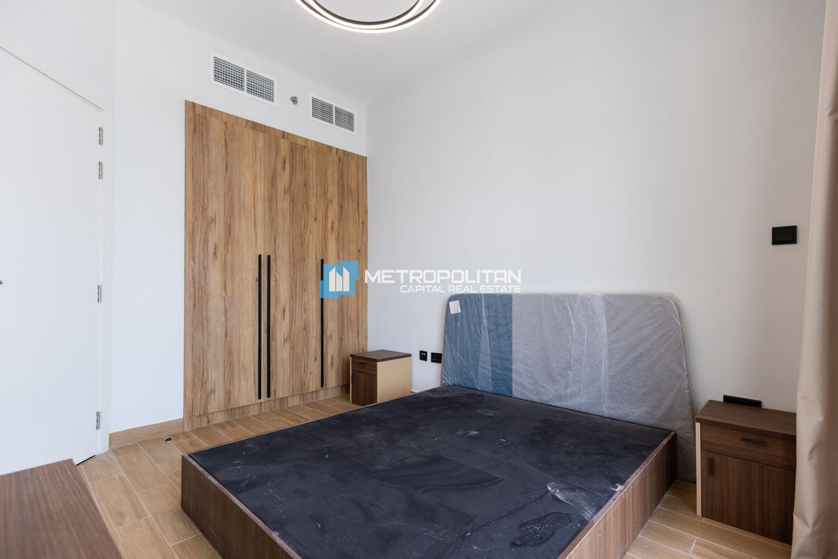 Furnished Unit | Pool View | 1 Bedroom Junior