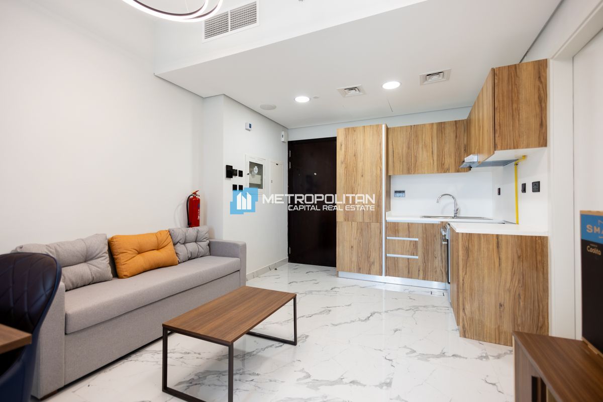 Ready To Move 1BR | Balcony | Furnished | High ROI