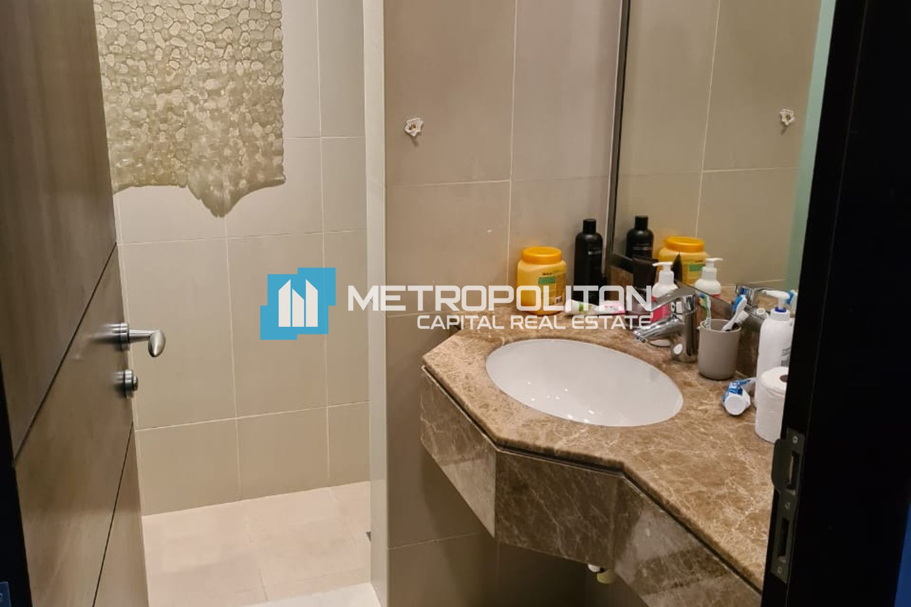Hot Deal | Skyline View | Rent Refundable