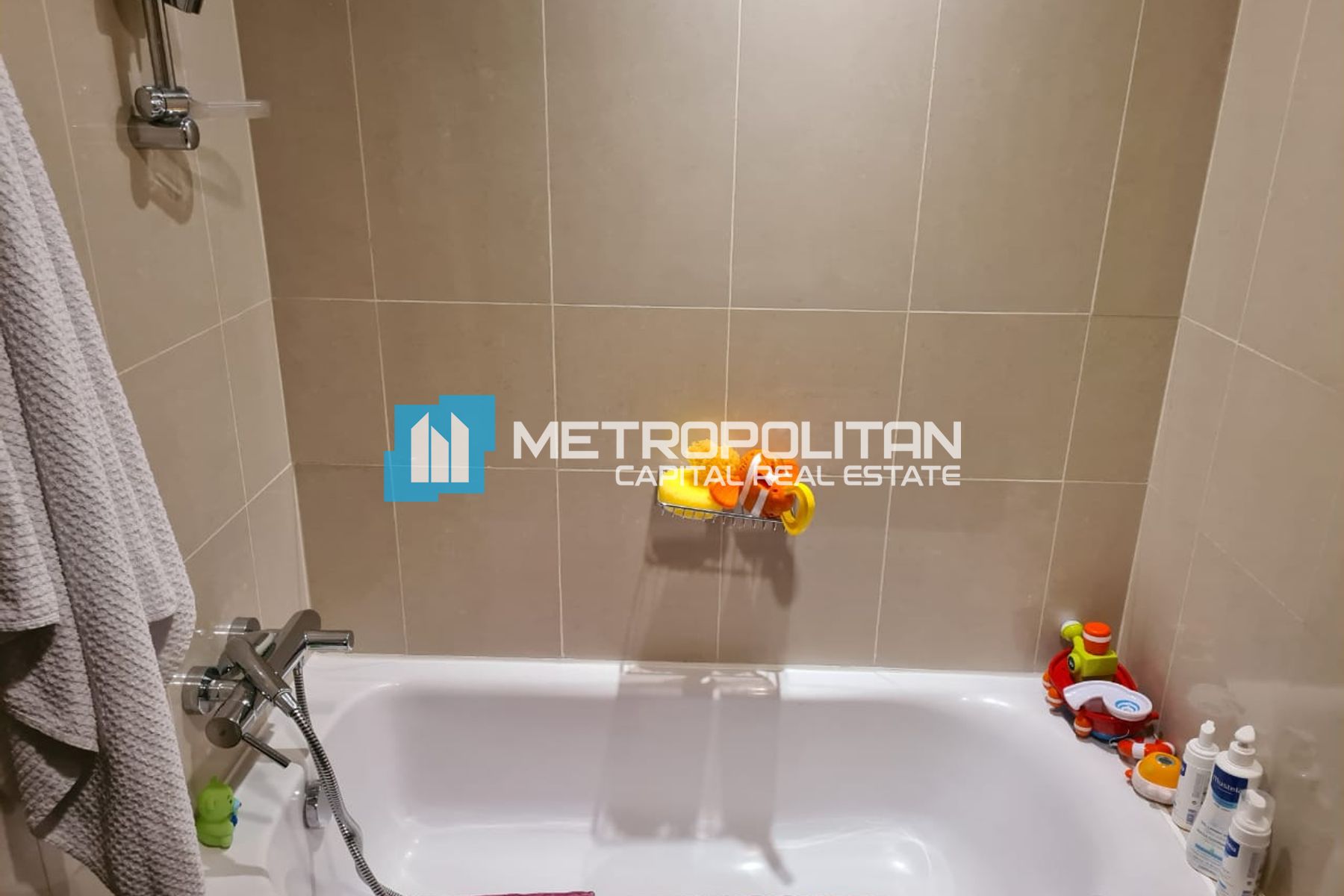Hot Deal | Skyline View | Rent Refundable