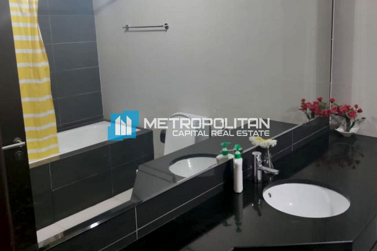 Skyline And Sea View| High Floor| 1BR with Balcony