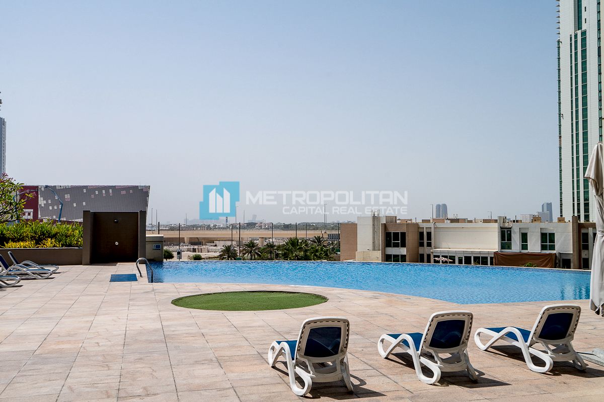 Skyline And Sea View| High Floor| 1BR with Balcony