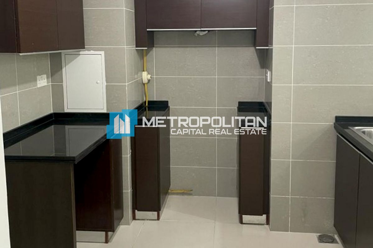 Skyline And Sea View| High Floor| 1BR with Balcony