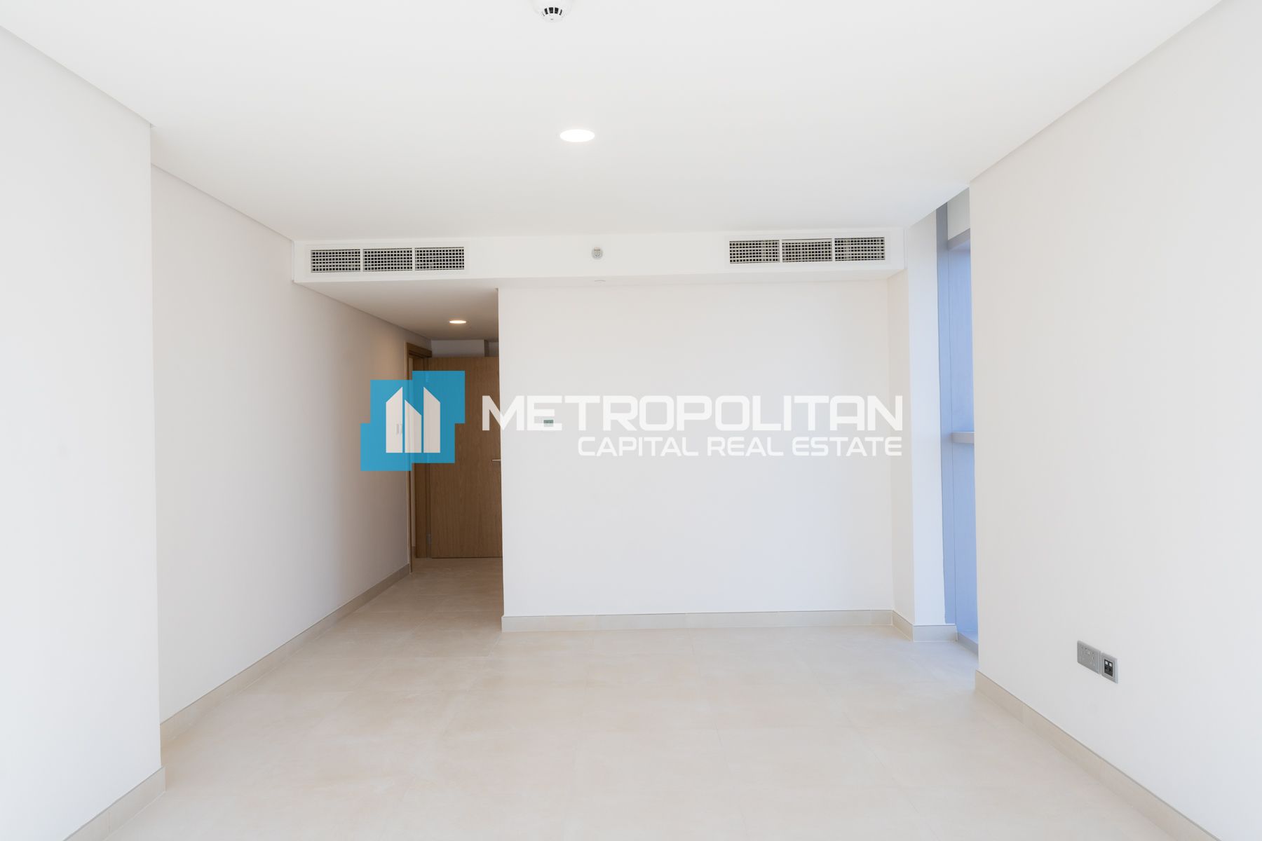 Skyline View | High Floor | Corner 2BR+M | Vacant