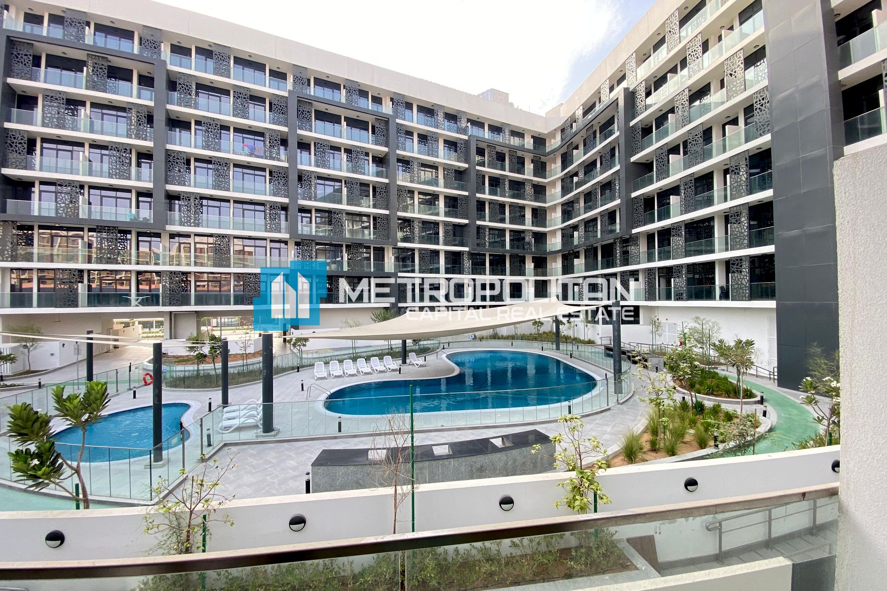 3BR Apartment for Sale in The Gate, Masdar City - MCS-42841