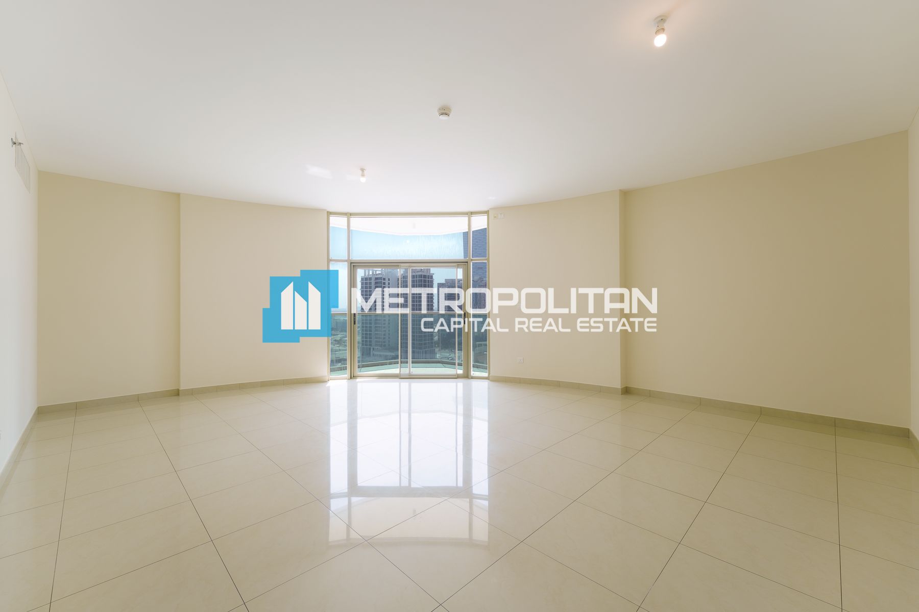 شقة للبيع في Beach Towers، Al Reem Island - MCS-42848