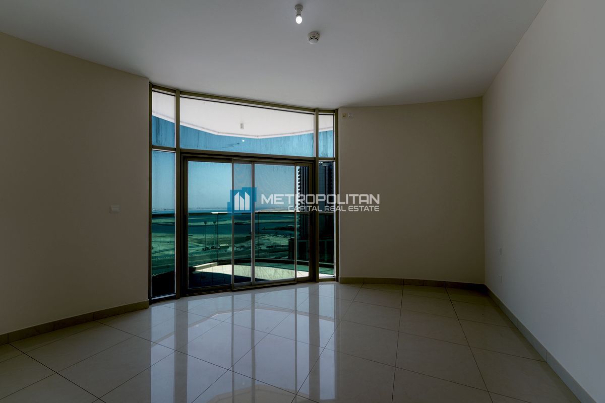شقة للبيع في Beach Towers، Al Reem Island - MCS-42851