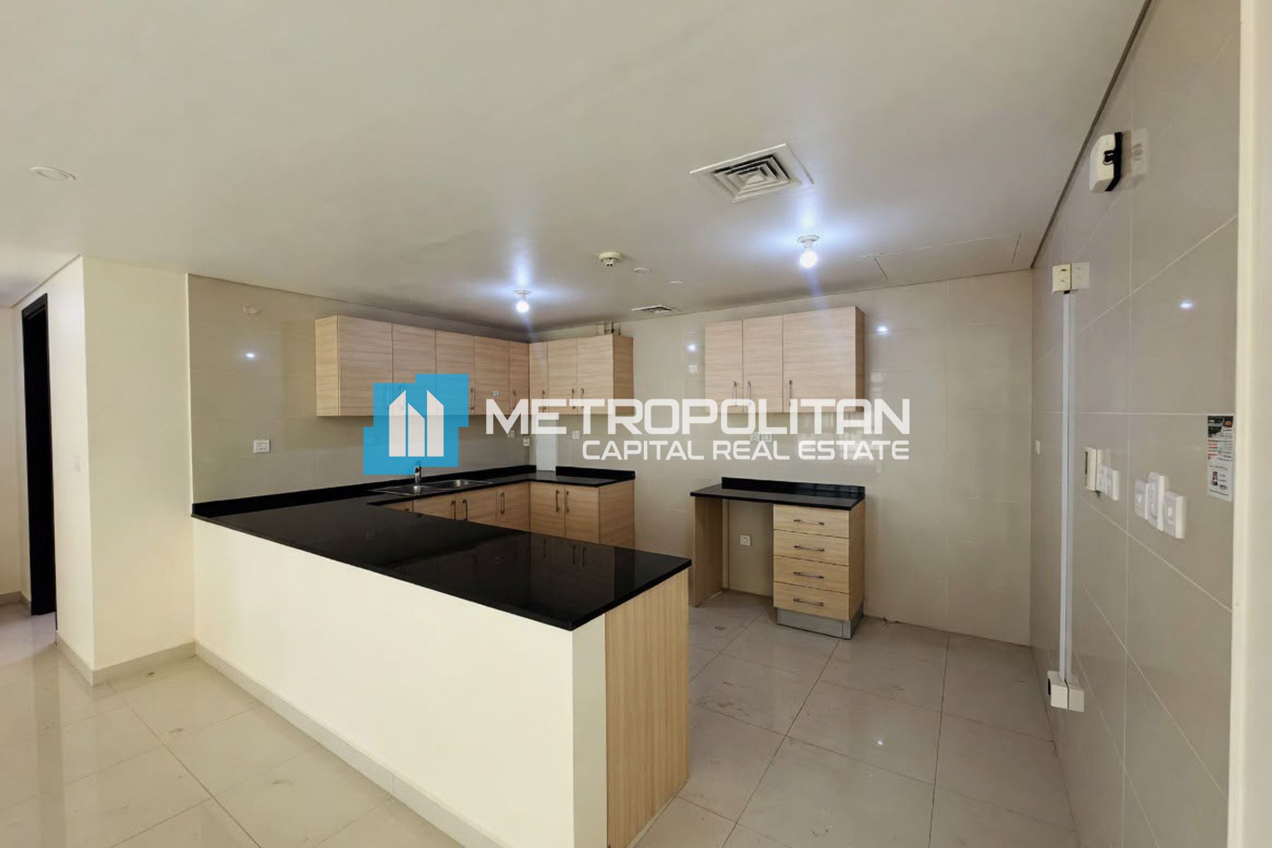 1BR | High Floor | Vacant Soon | Full Sea View