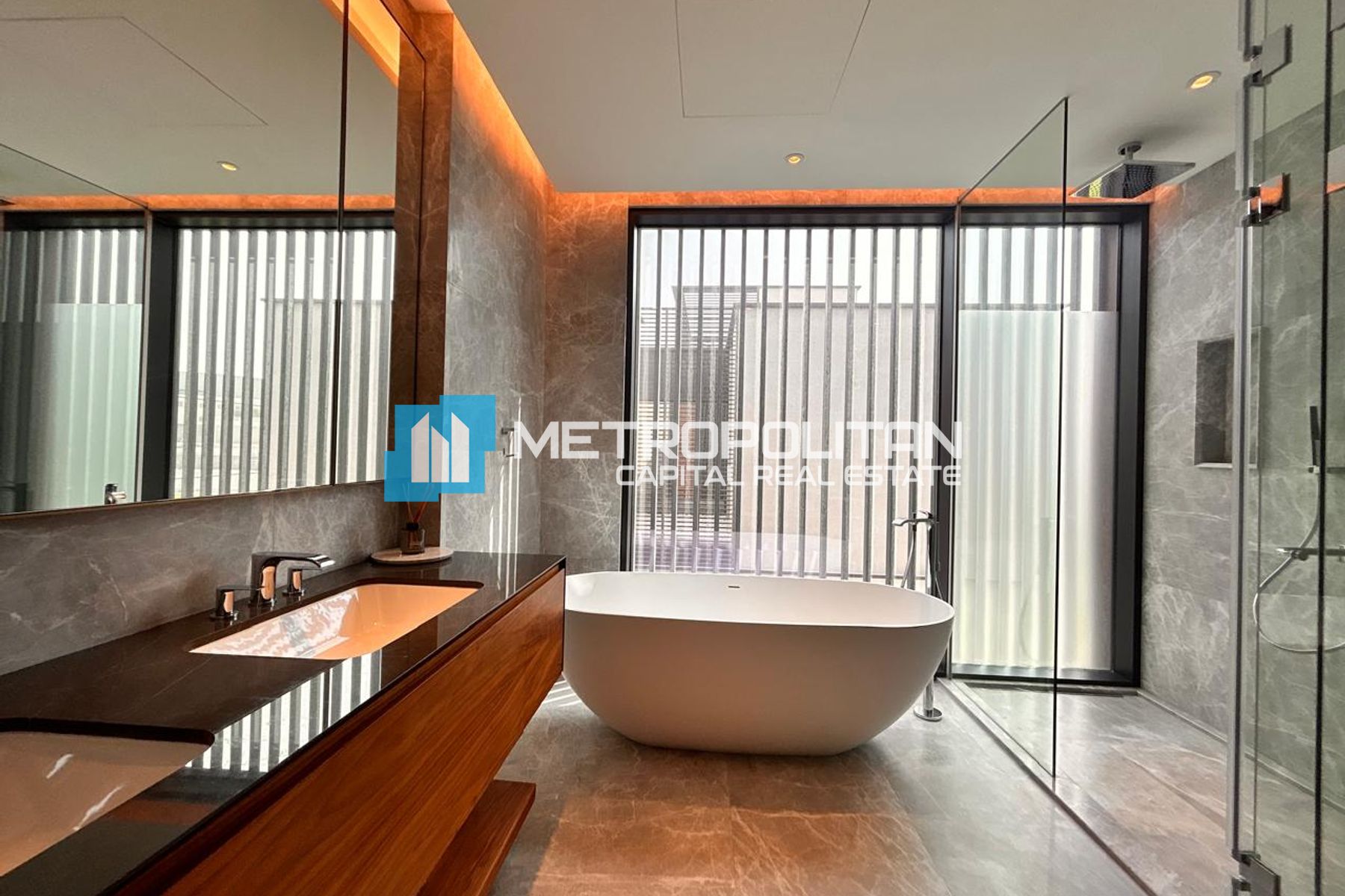 Single Row| Corner Villa| 4BR+Maids Room| Al Sidr