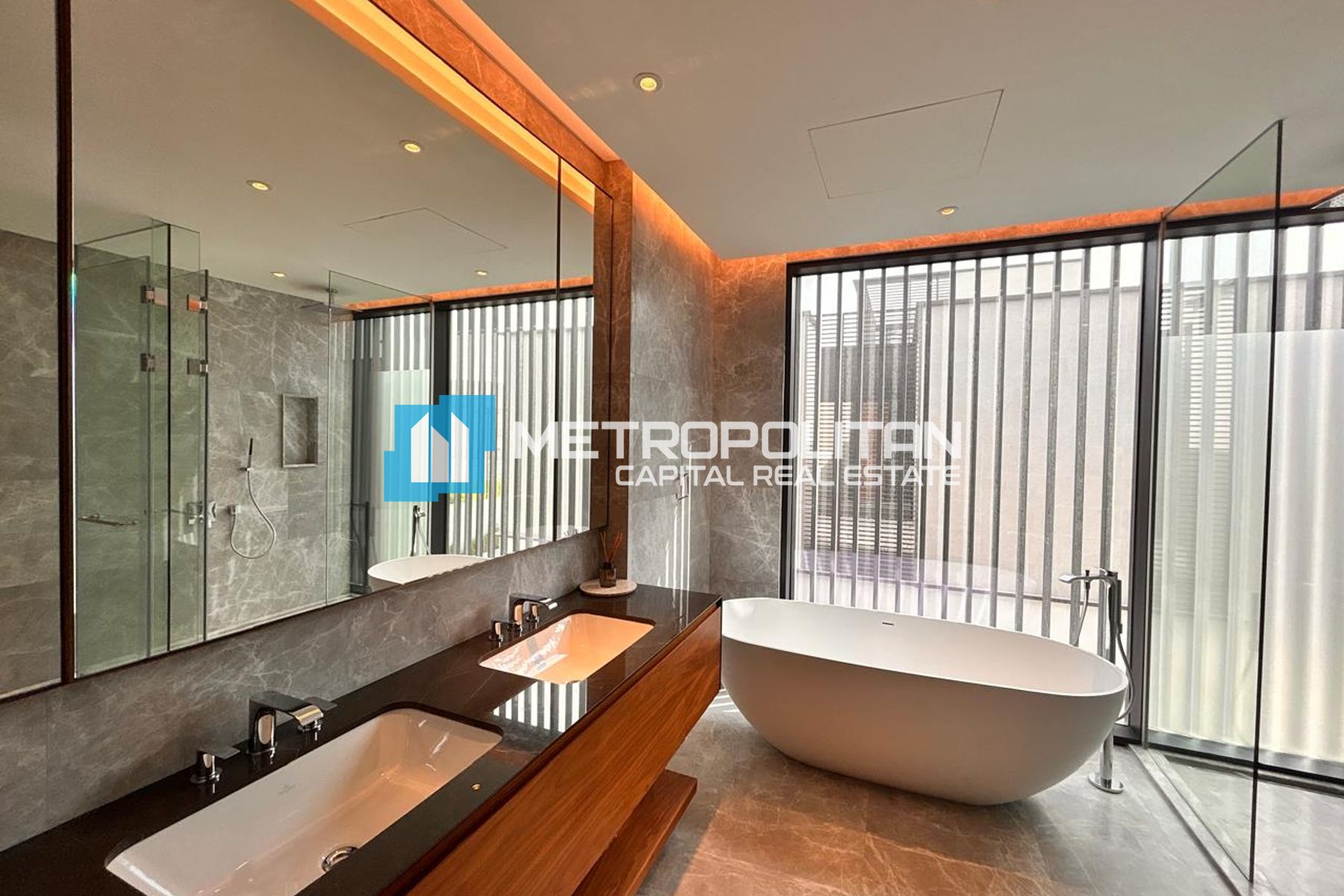 Single Row| Corner Villa| 4BR+Maids Room| Al Sidr