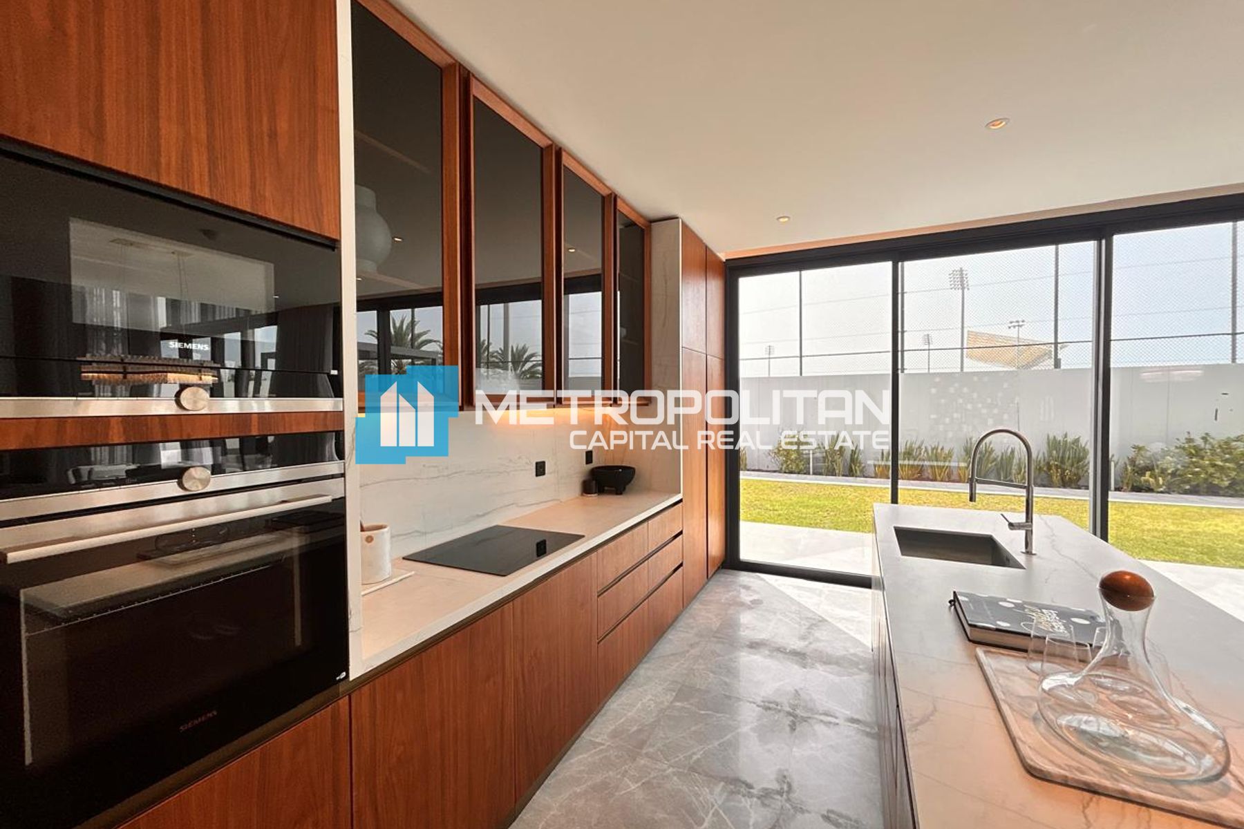Single Row| Corner Villa| 4BR+Maids Room| Al Sidr