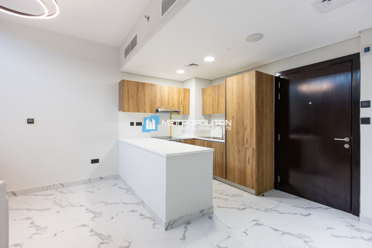 3BR Apartment for Sale in Al Maryah Vista 1, Al Maryah Island - MCS-43685