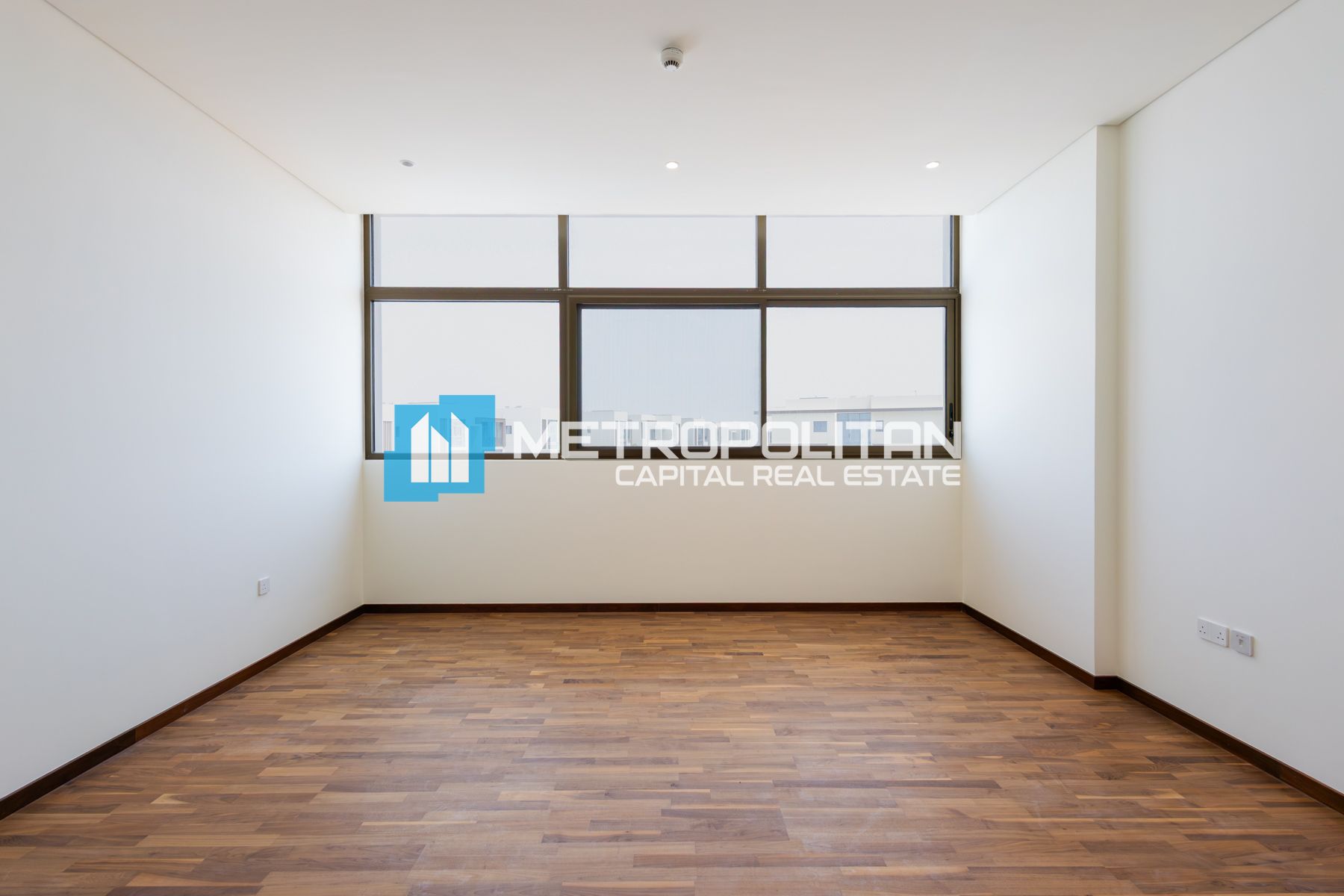 Corner 6BR+M | Single Row Unit | Ready To Move