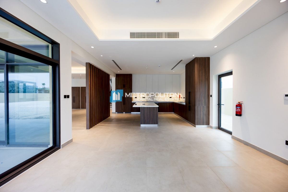 Vacant Unit |Corner Villa |Luxury 5BR |Huge Layout