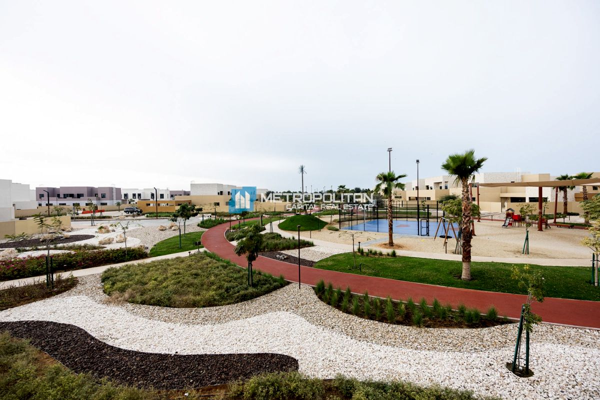 5BR Villa for Sale in Al Jurf Gardens 1.2, Ghantoot - MCS-44019