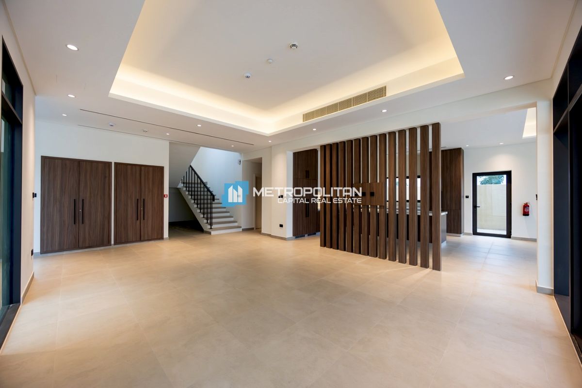 5BR Villa for Sale in Al Jurf Gardens 1.2, Ghantoot - MCS-44019