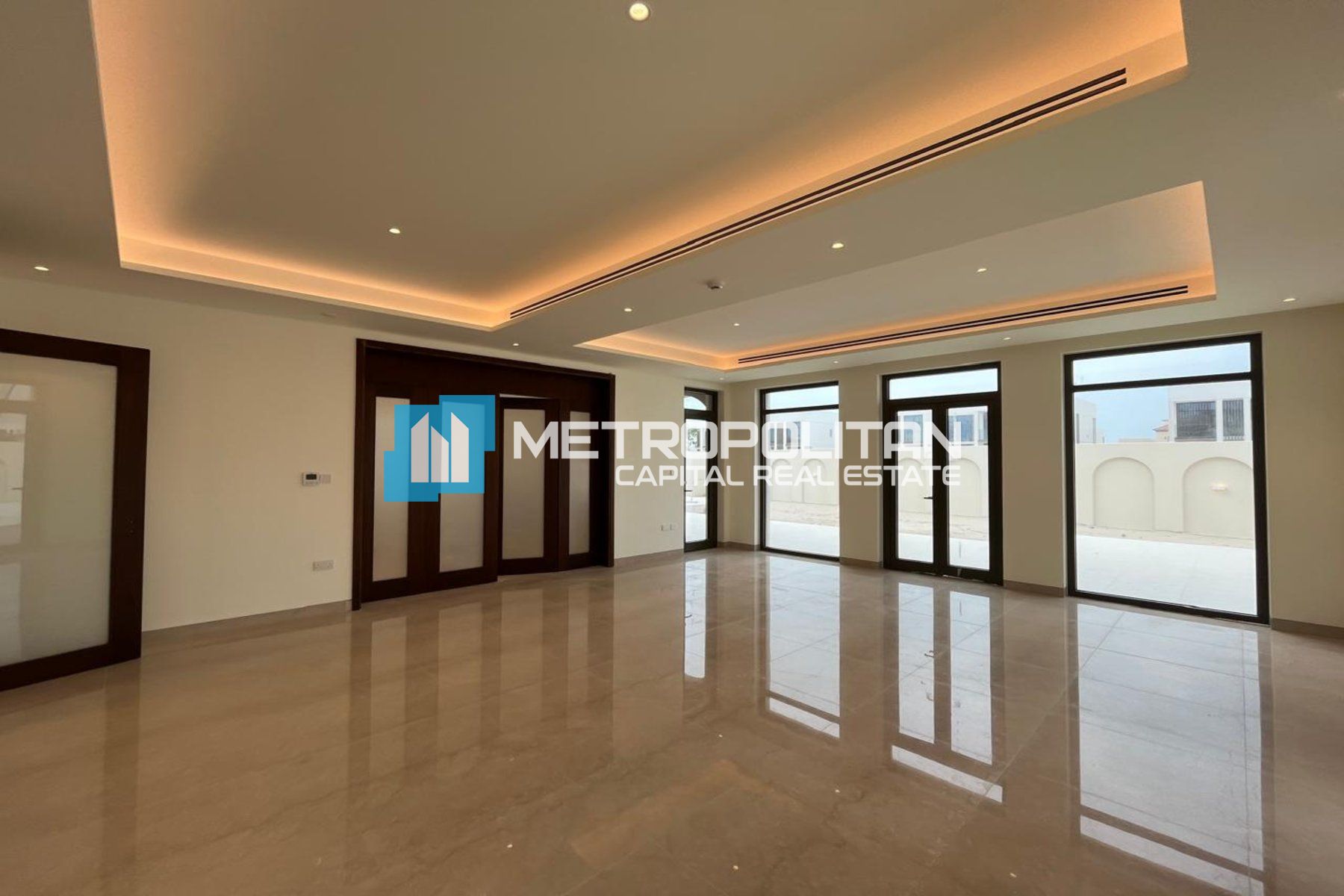 5BR Villa for Sale in Seef Al Jubail, Al Jubail Island - MCS-44034