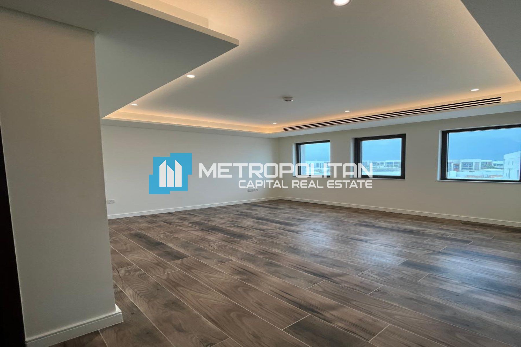 5 BHK Middle Unit | Luxury Villa | Single Row