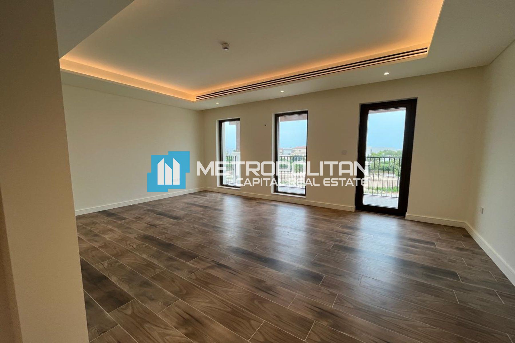 5 BHK Middle Unit | Luxury Villa | Single Row