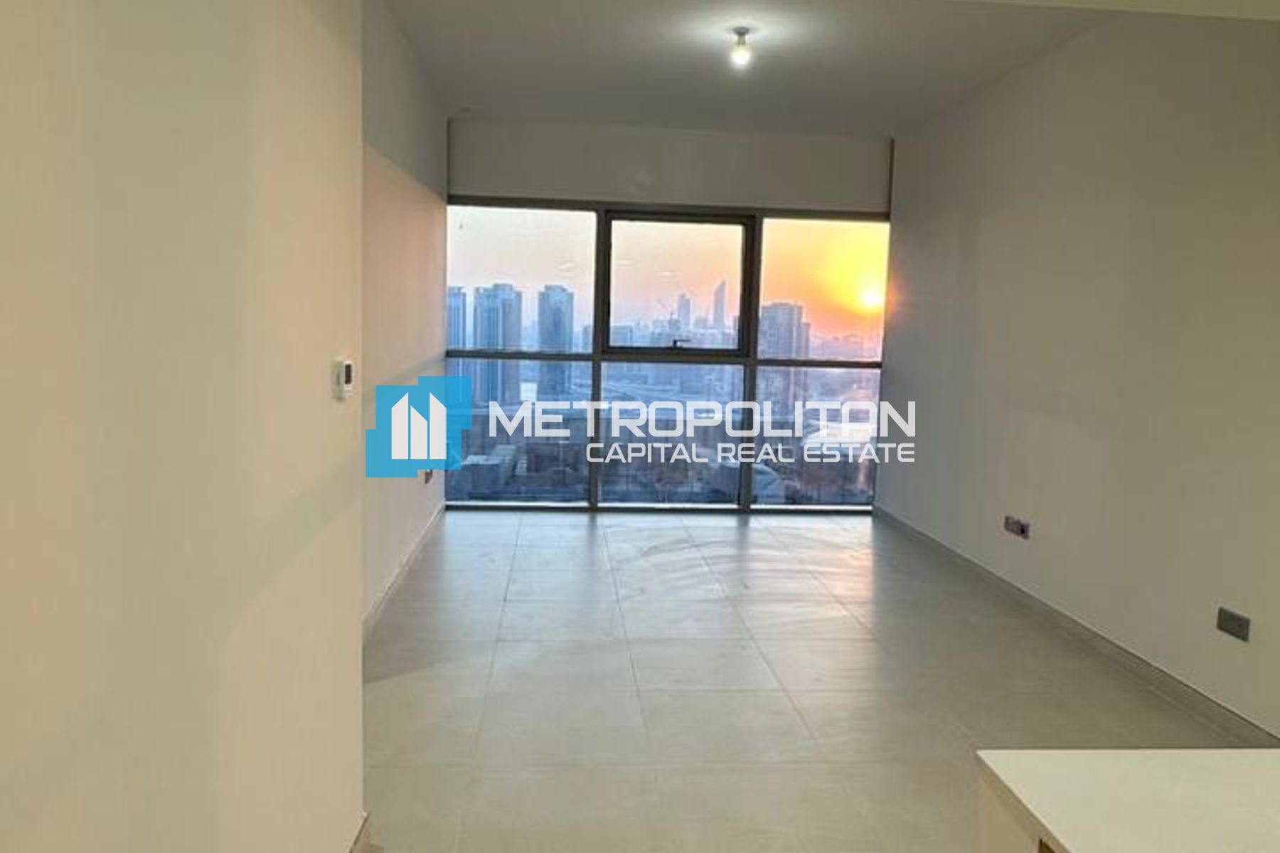 High Floor I Spacious Layout I 2BR w/ Balcony