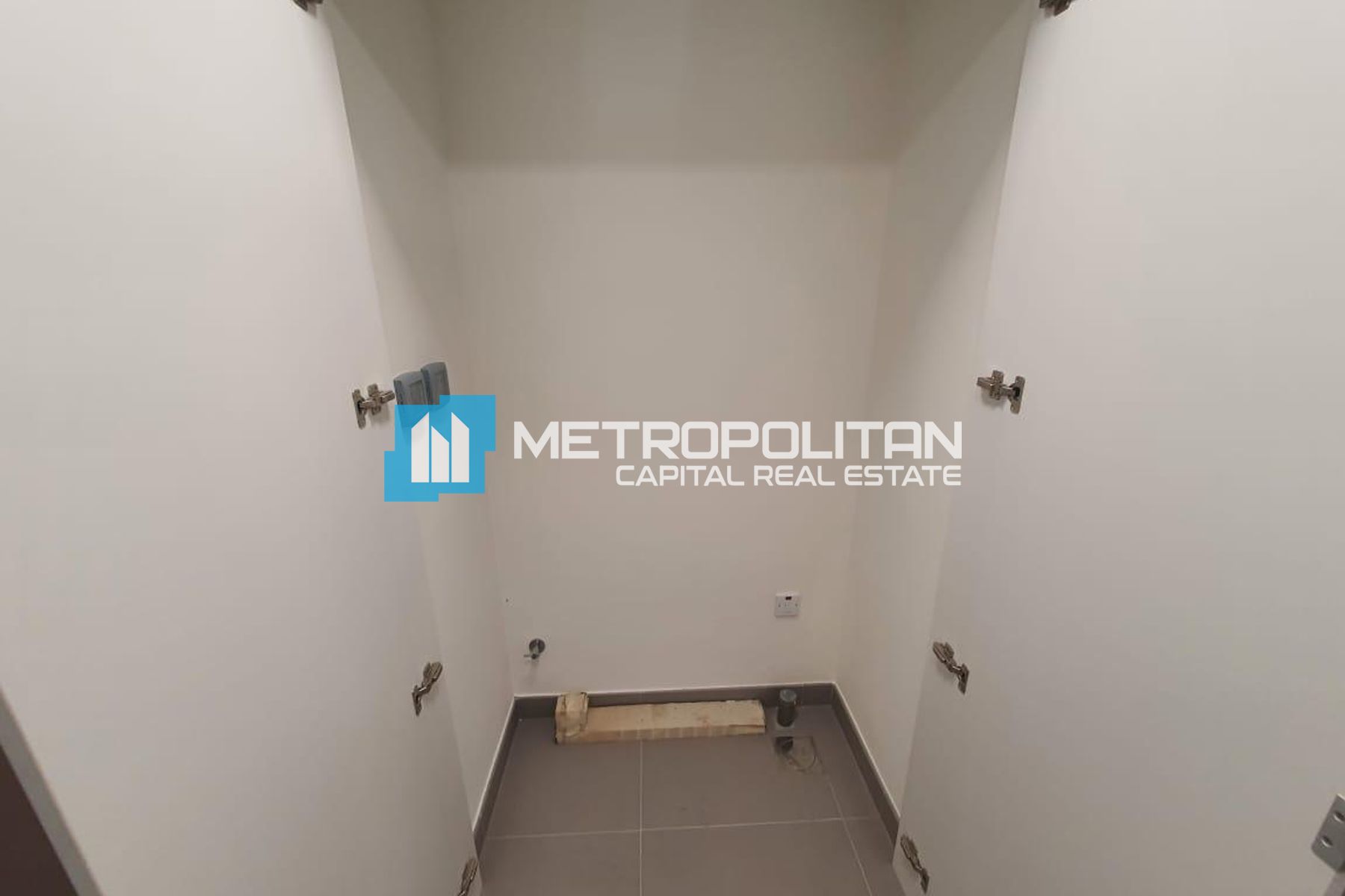 2BR+Maids |Balcony |Closed Kitchen |Next To Corner