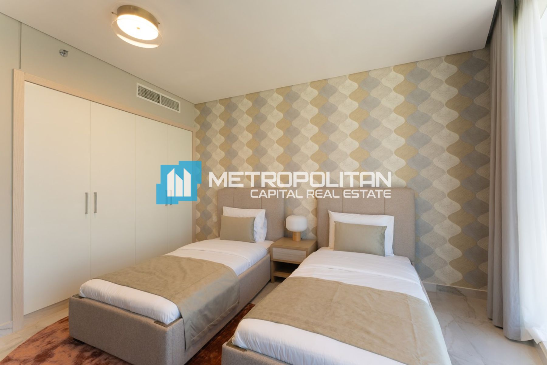 Fully Furnished | 3BR with Storage | Corner Unit
