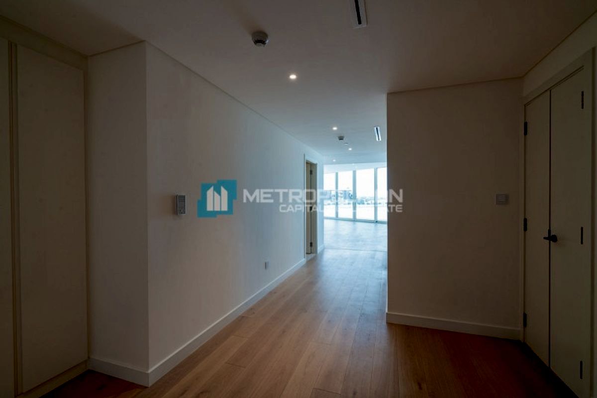 Partial Sea View | Corner 3BR+Maid | Beach Access
